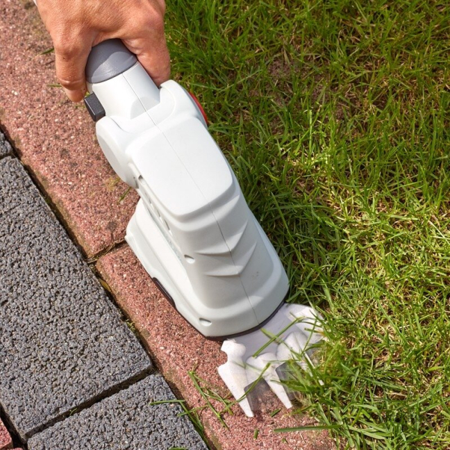 Akumuliatorinės žolės ir gyvatvorių žirklės 3,6V Ikra Mogatec IGBS 3.6 USB 2