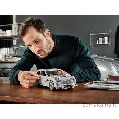 LEGO Creator Expert - James Bond Aston Martin DB5 6