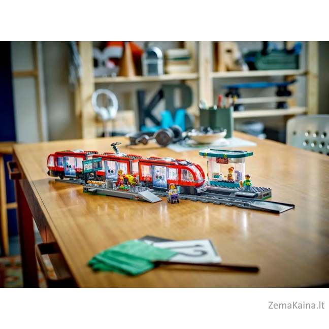 LEGO City 60423 Tramwaj miejski ze stacją 11
