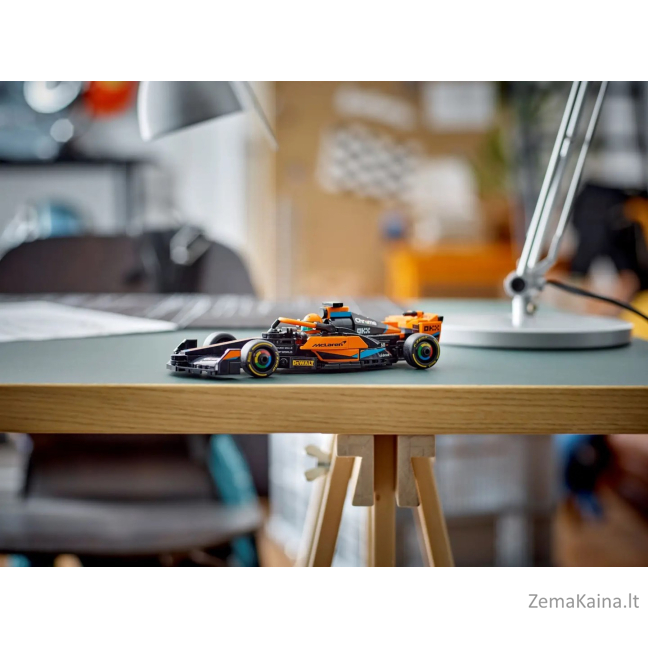 LEGO SPEED CHAMPIONS 76919 2023 m. McLaren Formula 1 lenktyninis automobilis 3